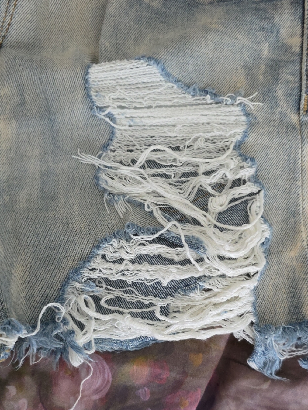 Shorts - Picture 2 of 7